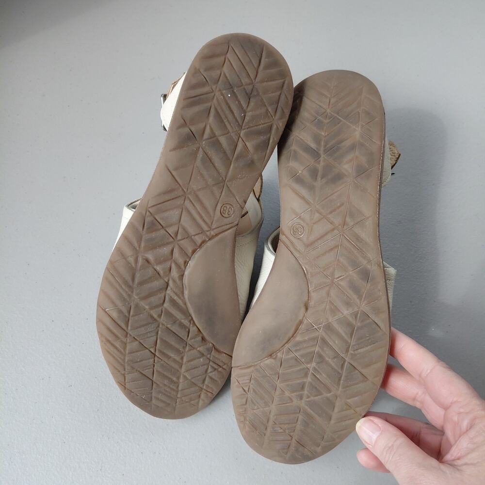 MIZ MOOZ Gladiator Sandals Shoes Sz 38 WIDE Cream Leather Open Toe FOUND Buckle - Picture 10 of 11
